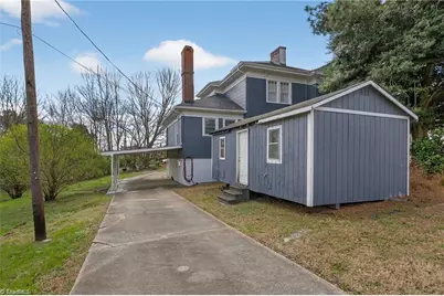 214 N Henry Street, Stoneville, NC 27048 - Photo 32