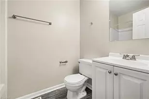 2910 Bridgeport Dr, Winston-Salem, NC 27103 - Photo 20