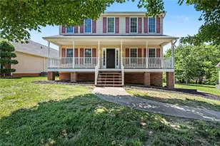 2910 Bridgeport Dr, Winston-Salem, NC 27103 - Photo 1