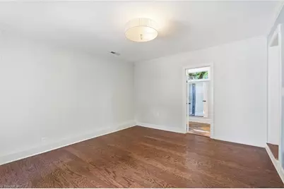 1920 Robinhood Road, Winston-Salem, NC 27104 - Photo 20