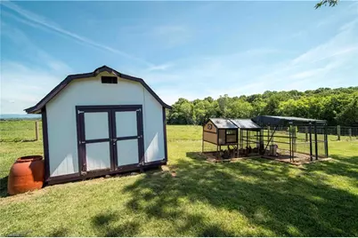 5800 Bethel Road, Jonesville, NC 28642 - Photo 12