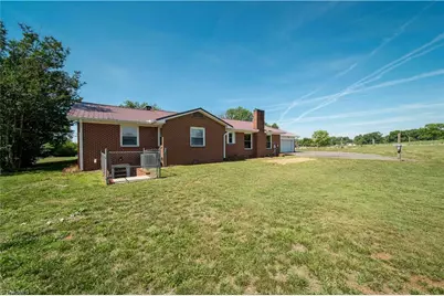 5800 Bethel Road, Jonesville, NC 28642 - Photo 36