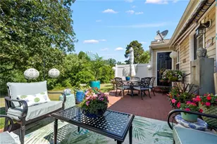 222 Troonsway Rd, Winston-Salem, NC 27127 - Photo 4