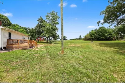2724 Union Cross Church Road, Yadkinville, NC 27055 - Photo 30