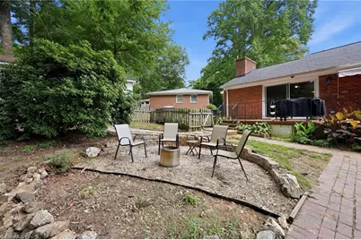 5 Leawood Court, Greensboro, NC 27410 - Photo 28