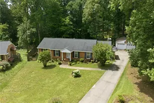 5 Leawood Ct, Greensboro, NC 27410 - Photo 36