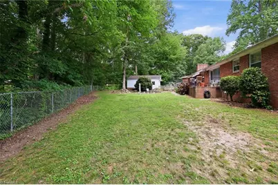 5 Leawood Court, Greensboro, NC 27410 - Photo 32