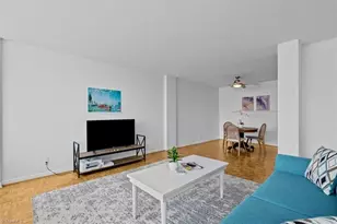 1101 N Elm St, Greensboro, NC 27401 - Photo 12