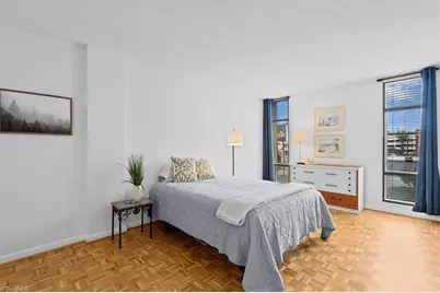 1101 N Elm Street #204, Greensboro, NC 27401 - Photo 4