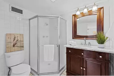 1101 N Elm Street #204, Greensboro, NC 27401 - Photo 24