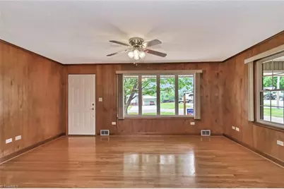 201 Oakwoods Lane, Wilkesboro, NC 28697 - Photo 10