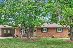 201 Oakwoods Ln, Wilkesboro, NC 28697 - Photo 1
