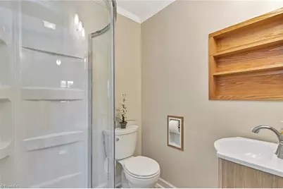 201 Oakwoods Lane, Wilkesboro, NC 28697 - Photo 34