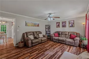 145 Wisconsin Ave, Elkin, NC 28621 - Photo 6