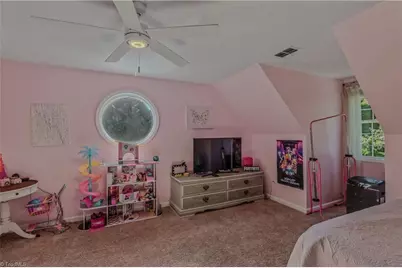 145 Wisconsin Avenue, Elkin, NC 28621 - Photo 26