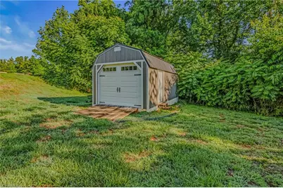 145 Wisconsin Avenue, Elkin, NC 28621 - Photo 30