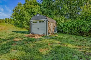 145 Wisconsin Ave, Elkin, NC 28621 - Photo 30