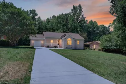 4218 Farlow Drive, Greensboro, NC 27406 - Photo 4