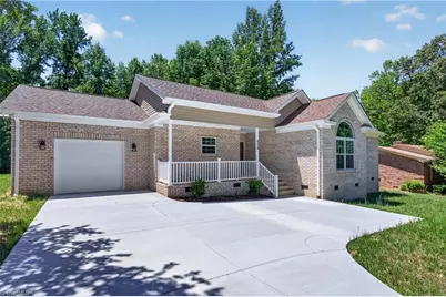 4218 Farlow Drive, Greensboro, NC 27406 - Photo 6