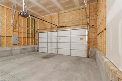 284 Ironwood Drive, Thomasville, NC 27360 - Photo 28
