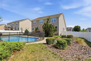 284 Ironwood Dr, Thomasville, NC 27360 - Photo 10