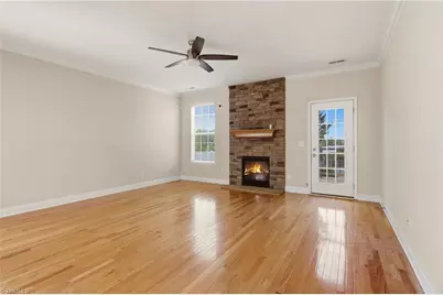 284 Ironwood Drive, Thomasville, NC 27360 - Photo 8