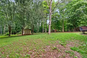 1067 Ross Harris Rd, Asheboro, NC 27205 - Photo 36