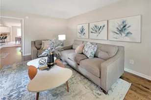 307 Foxcroft Dr, Winston-Salem, NC 27103 - Photo 2