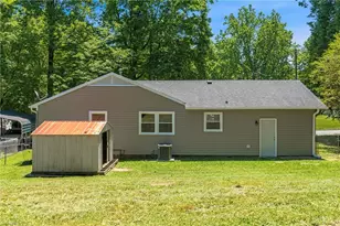 307 Foxcroft Dr, Winston-Salem, NC 27103 - Photo 24
