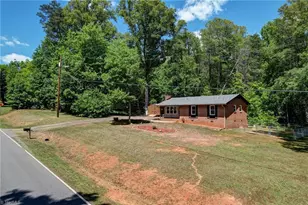 153 Lake Lemar Rd, Reidsville, NC 27320 - Photo 2