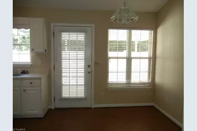 908 Chesapeake Lane, Archdale, NC 27263 - Photo 8