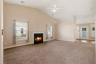 908 Chesapeake Ln, Archdale, NC 27263 - Photo 6