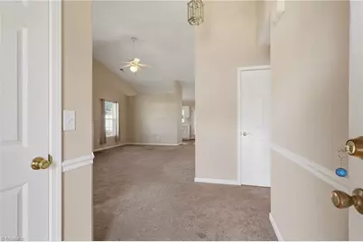 908 Chesapeake Lane, Archdale, NC 27263 - Photo 4