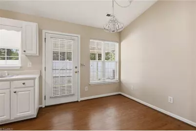 908 Chesapeake Lane, Archdale, NC 27263 - Photo 8