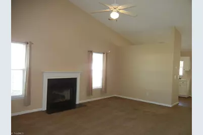 908 Chesapeake Lane, Archdale, NC 27263 - Photo 4