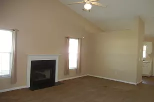 908 Chesapeake Ln, Archdale, NC 27263 - Photo 4