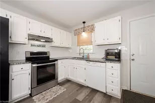 1656 Guilford Dr, Winston-Salem, NC 27127 - Photo 4