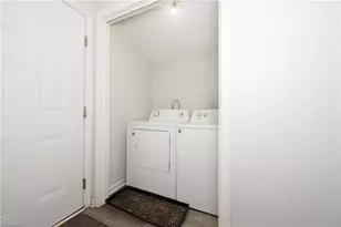 1656 Guilford Dr, Winston-Salem, NC 27127 - Photo 12