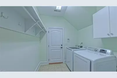 5567 Foxgate Circle, Winston-Salem, NC 27106 - Photo 22