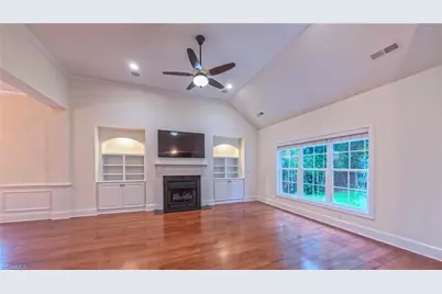 5567 Foxgate Circle, Winston-Salem, NC 27106 - Photo 20