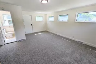 913 Denny St, High Point, NC 27262 - Photo 4