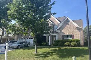 3025 Sycamore Point Tr, High Point, NC 27262 - Photo 2