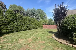 3025 Sycamore Point Tr, High Point, NC 27262 - Photo 36