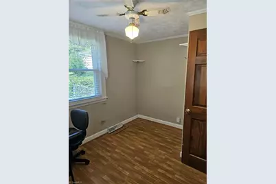 226 E Elm Street, Mount Airy, NC 27030 - Photo 16