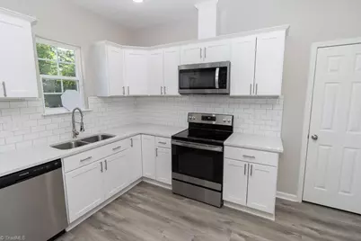 1329 Belleauwood Street, Winston-Salem, NC 27107 - Photo 8