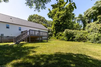 1329 Belleauwood Street, Winston-Salem, NC 27107 - Photo 28