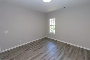 1329 Belleauwood St, Winston-Salem, NC 27107 - Photo 20
