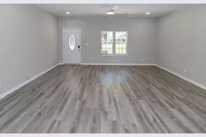 1329 Belleauwood Street, Winston-Salem, NC 27107 - Photo 4
