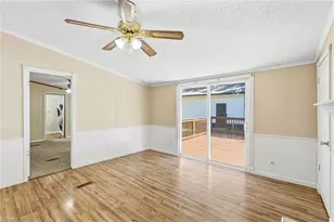 351 Poplar Dr, Lexington, NC 27292 - Photo 14
