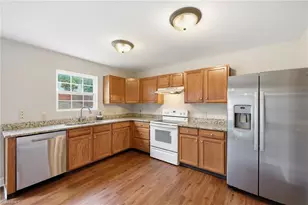 410 Walnut Crossing Dr, Whitsett, NC 27377 - Photo 14